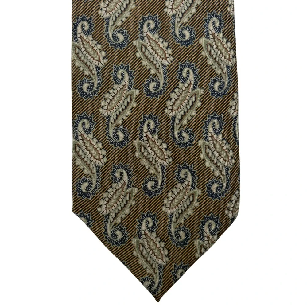 Giorgio Armani Cravatte Silk Necktie Mens 56 x 3.75 Brown Blue Paisley‎ Tie